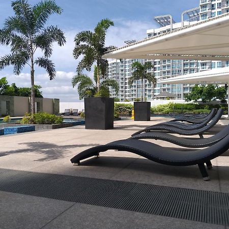Mactan Newtown with Sun Set&Garden View Aparthotel Cebu Buitenkant foto